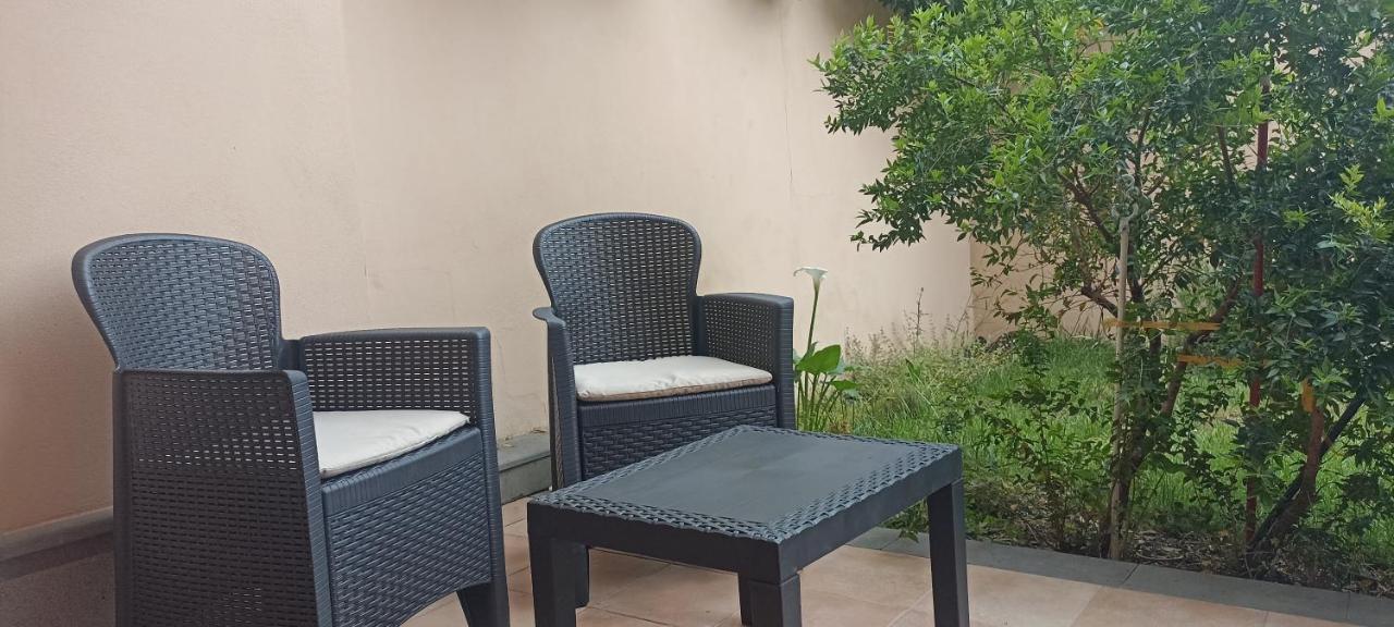 Casa Lilla 1 E 2 Apartment Oristano Ngoại thất bức ảnh