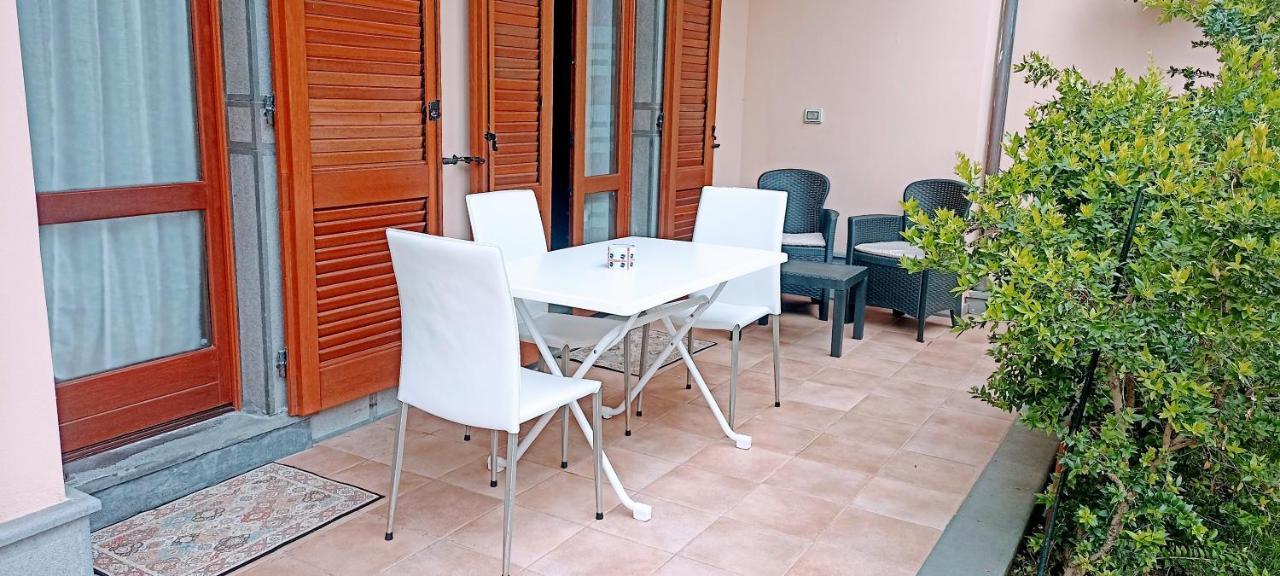 Casa Lilla 1 E 2 Apartment Oristano Ngoại thất bức ảnh
