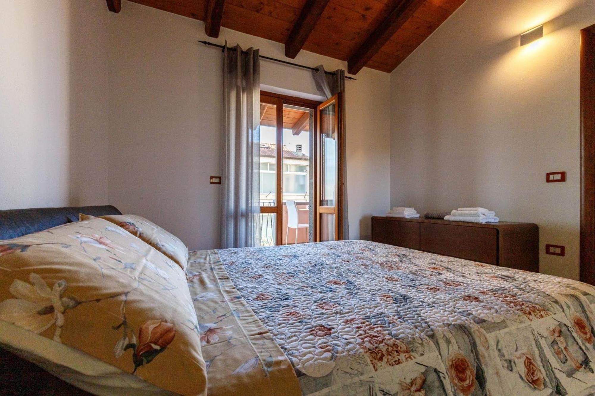 Casa Lilla 1 E 2 Apartment Oristano Ngoại thất bức ảnh