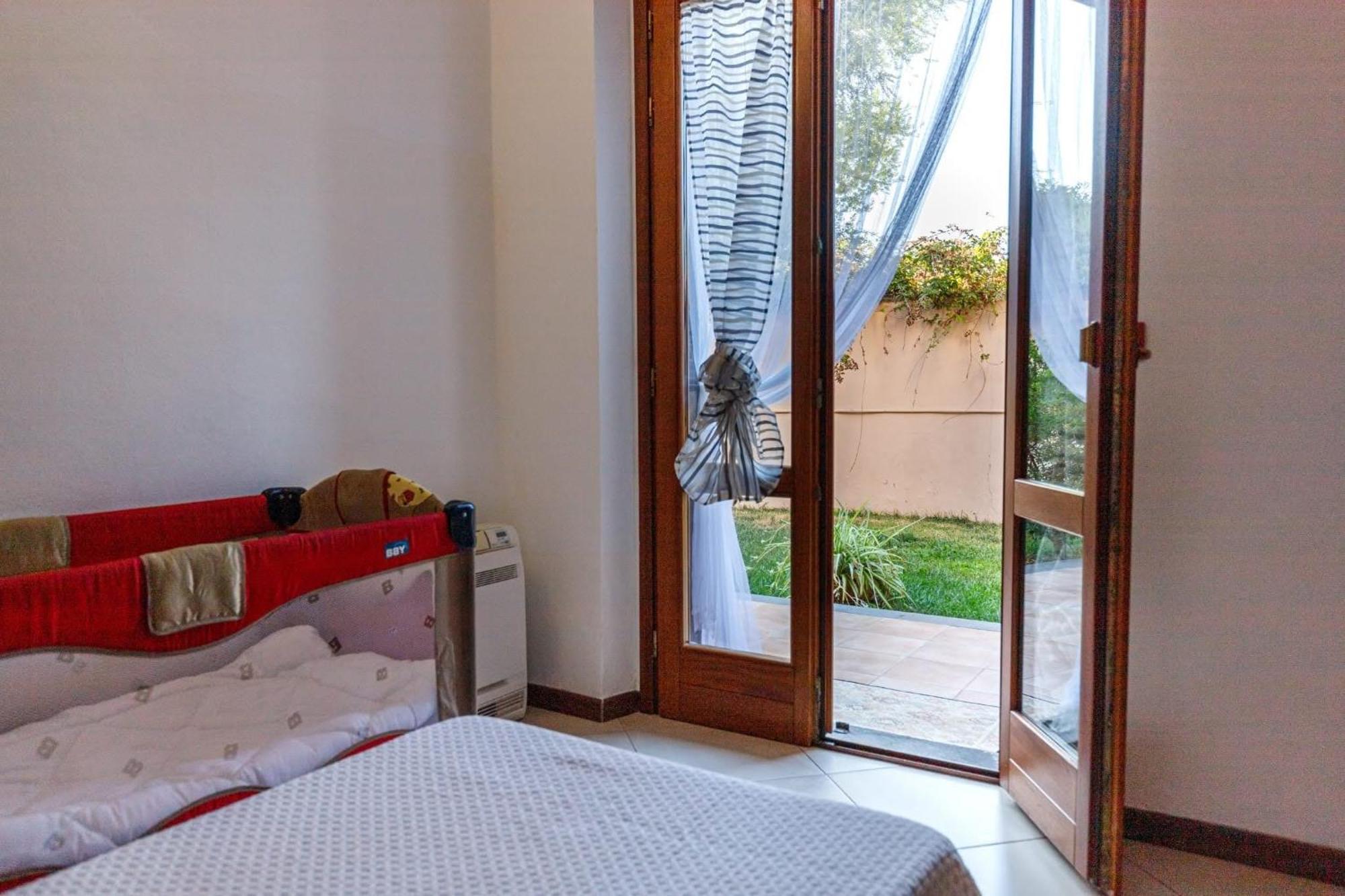 Casa Lilla 1 E 2 Apartment Oristano Phòng bức ảnh
